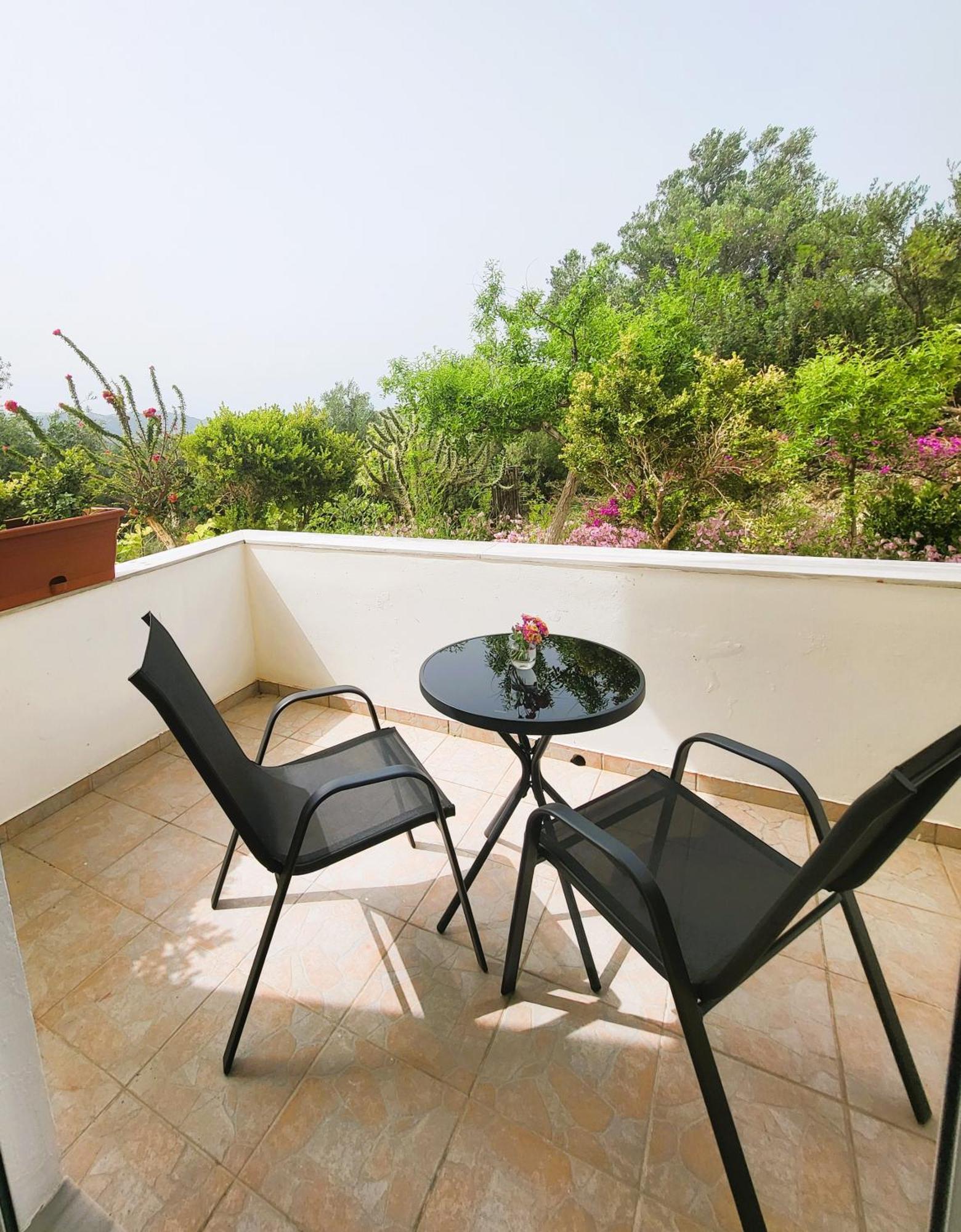 Claudiagapi Apartments Korfu Agios Stefanos Avliotes  Exterior photo