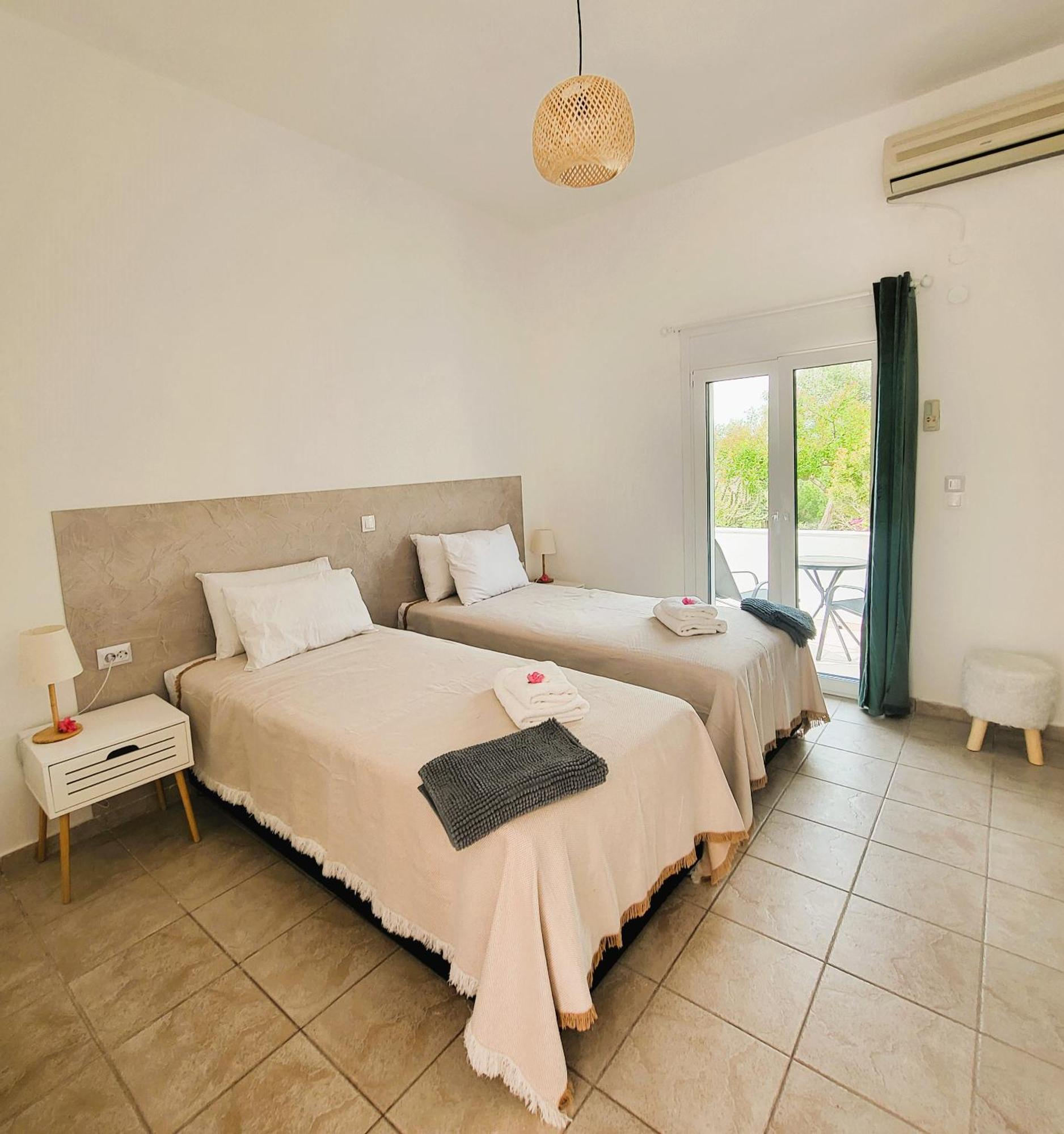 Claudiagapi Apartments Korfu Agios Stefanos Avliotes  Exterior photo